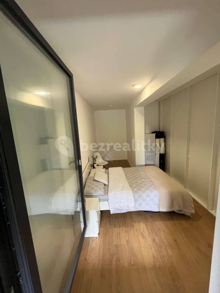 Prenájom bytu 2-izbový 63 m², Žalanského, Praha, Praha Prenájom bytu 2-izbový 63 m², Žalanského, Praha, Praha