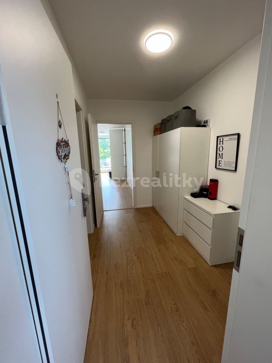 Prenájom bytu 2-izbový 63 m², Žalanského, Praha, Praha Prenájom bytu 2-izbový 63 m², Žalanského, Praha, Praha