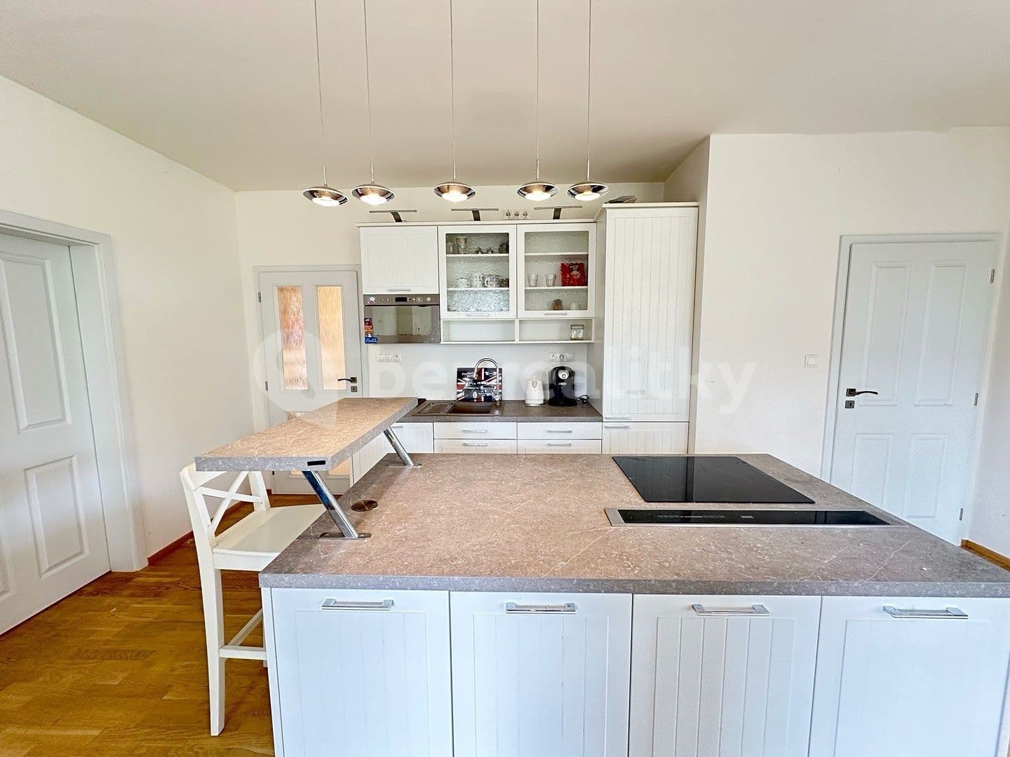 Prenájom domu 178 m², pozemek 440 m², Nad Mlýnem, Praha, Praha Prenájom domu 178 m², pozemek 440 m², Nad Mlýnem, Praha, Praha