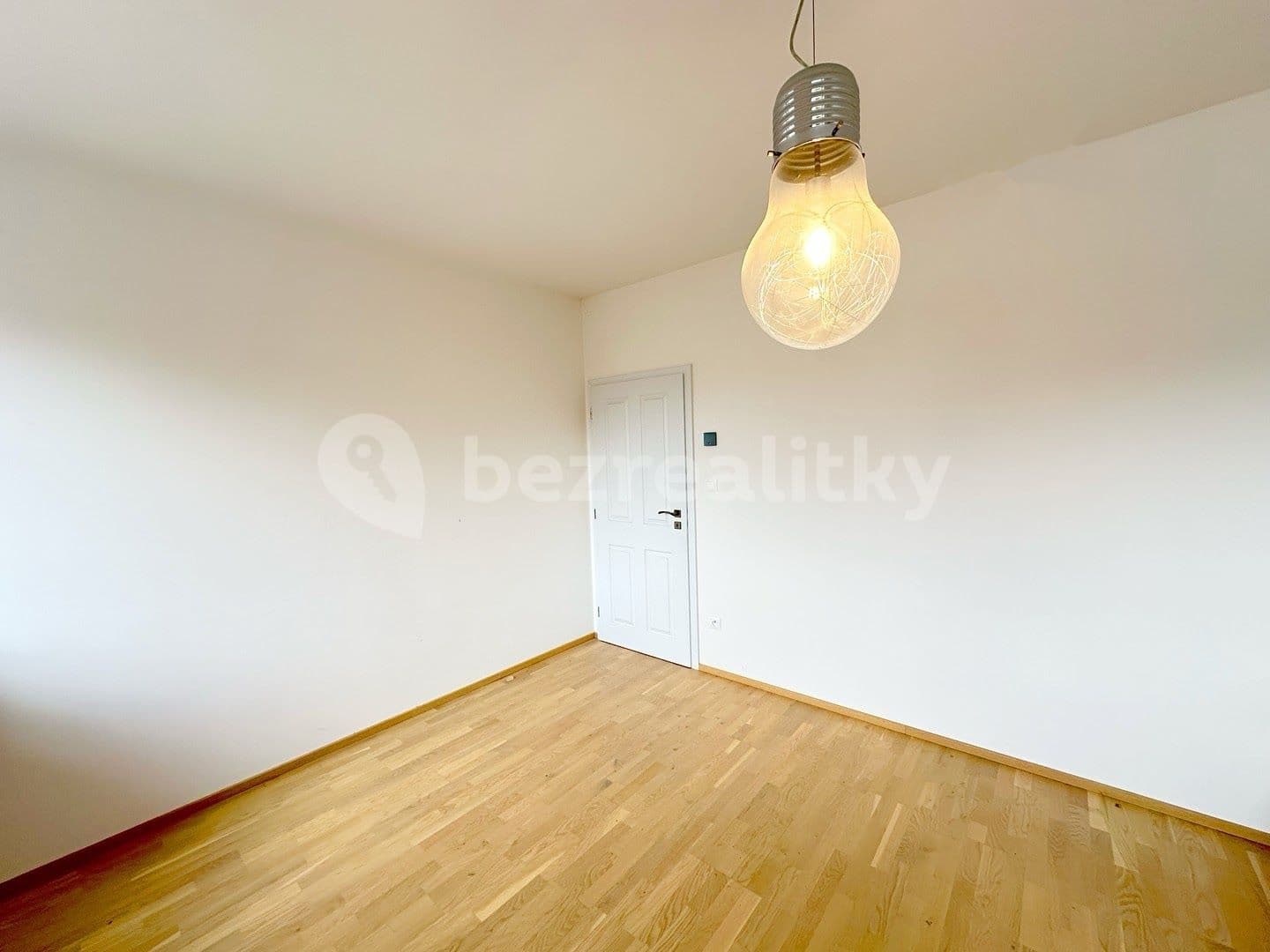Prenájom domu 178 m², pozemek 440 m², Nad Mlýnem, Praha, Praha Prenájom domu 178 m², pozemek 440 m², Nad Mlýnem, Praha, Praha