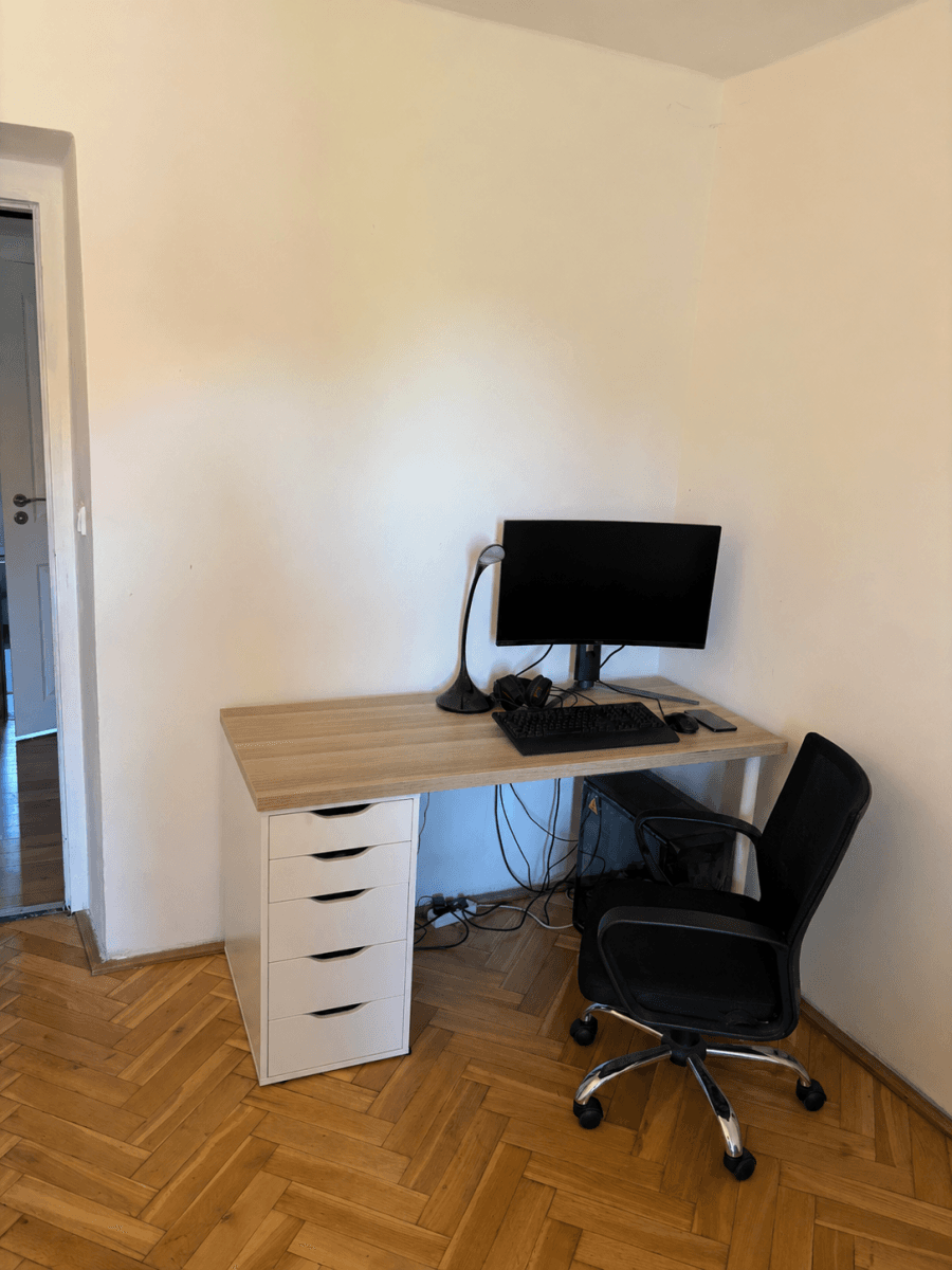Prenájom bytu 3-izbový 60 m², Ke Zvonici, Praha, Praha Prenájom bytu 3-izbový 60 m², Ke Zvonici, Praha, Praha