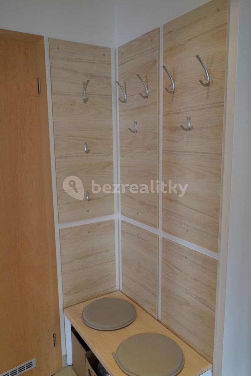 Prenájom bytu 2-izbový 71 m², Sazovická, Praha, Praha Prenájom bytu 2-izbový 71 m², Sazovická, Praha, Praha