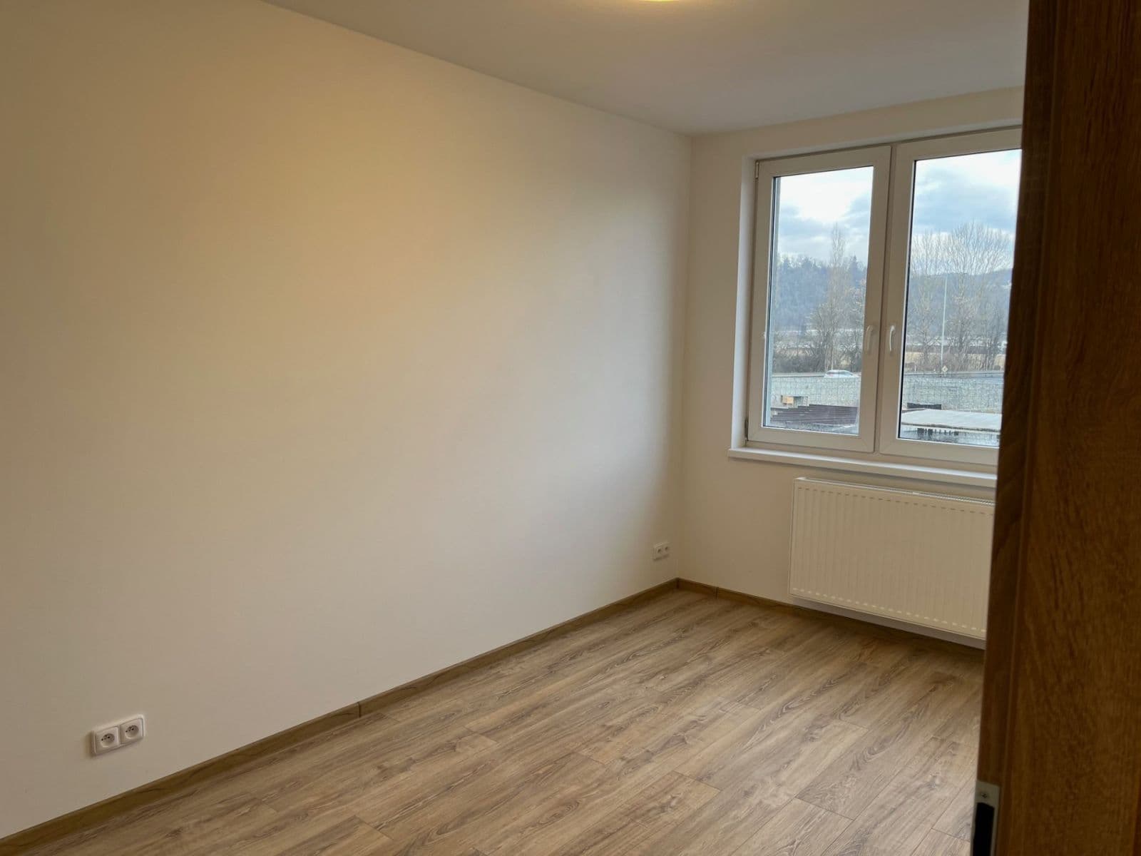 Prenájom bytu 3-izbový 74 m², K Sádkám, Praha, Praha Prenájom bytu 3-izbový 74 m², K Sádkám, Praha, Praha