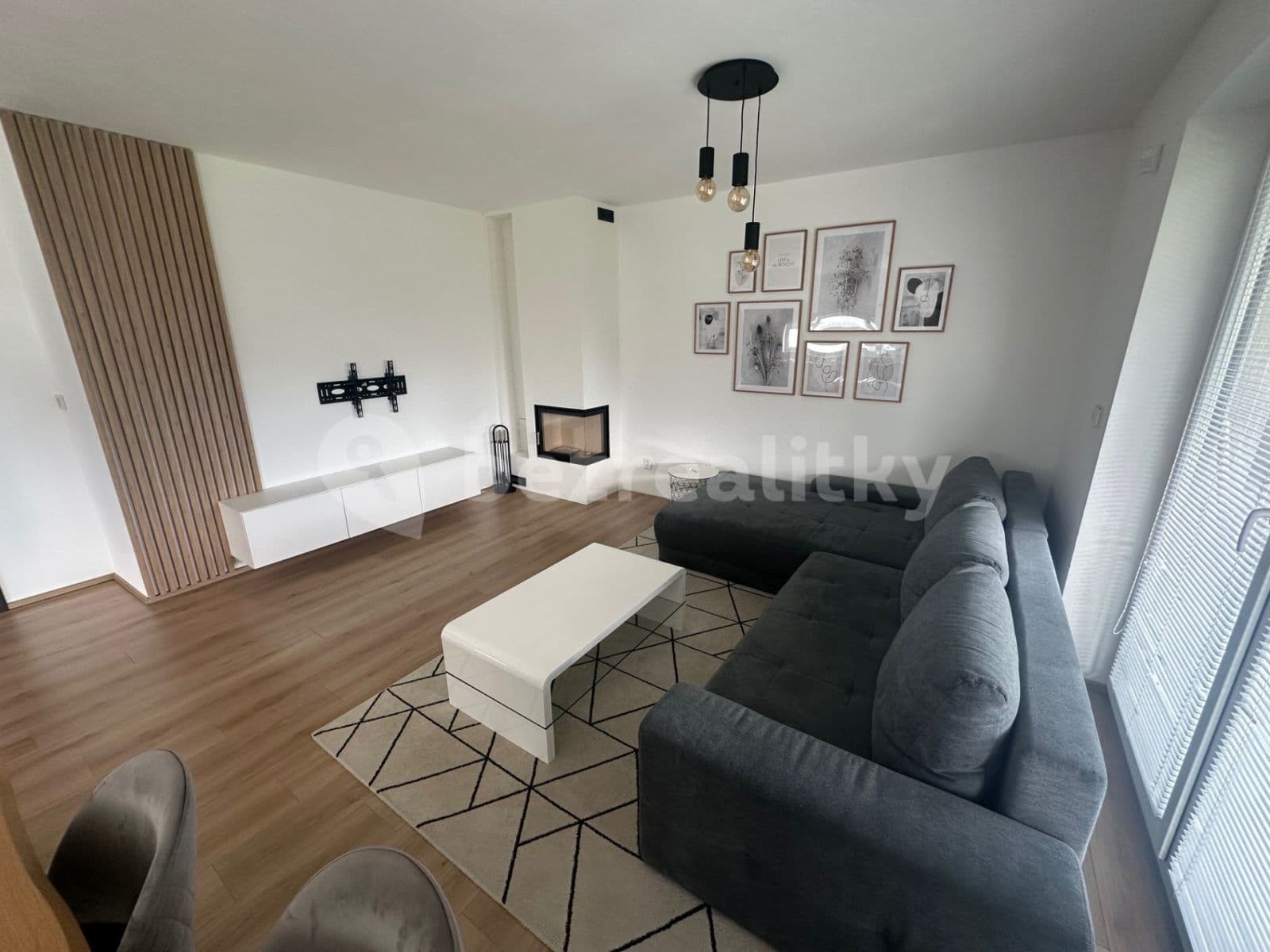 Prenájom domu 180 m², pozemek 351 m², Modřínová, Zruč-Senec, Plzeňský kraj Prenájom domu 180 m², pozemek 351 m², Modřínová, Zruč-Senec, Plzeňský kraj