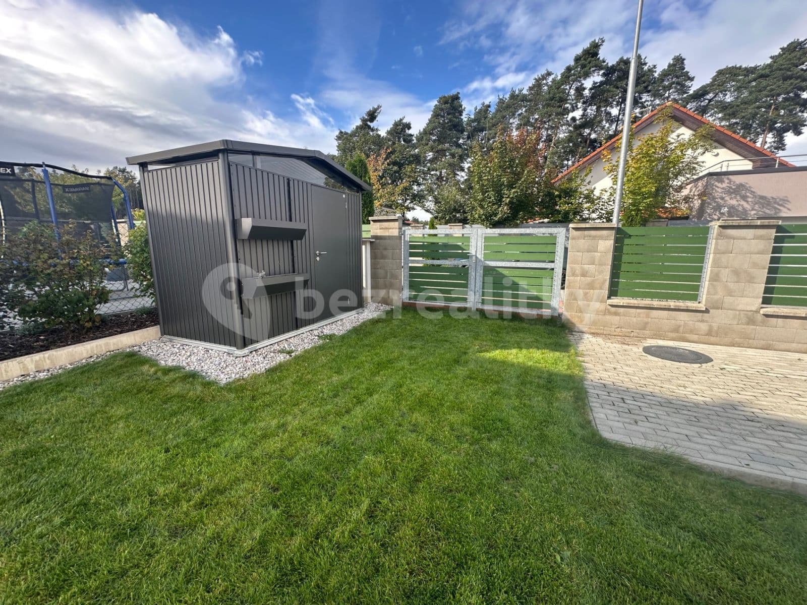 Prenájom domu 180 m², pozemek 351 m², Modřínová, Zruč-Senec, Plzeňský kraj Prenájom domu 180 m², pozemek 351 m², Modřínová, Zruč-Senec, Plzeňský kraj