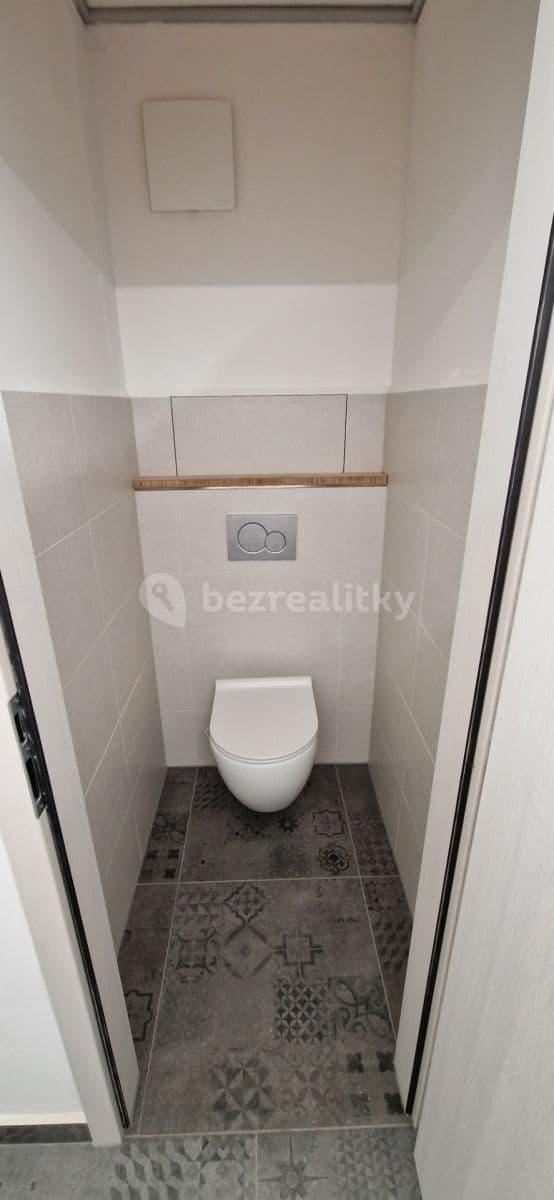 Prenájom bytu 2-izbový 42 m², Braniborská, Milovice, Středočeský kraj Prenájom bytu 2-izbový 42 m², Braniborská, Milovice, Středočeský kraj