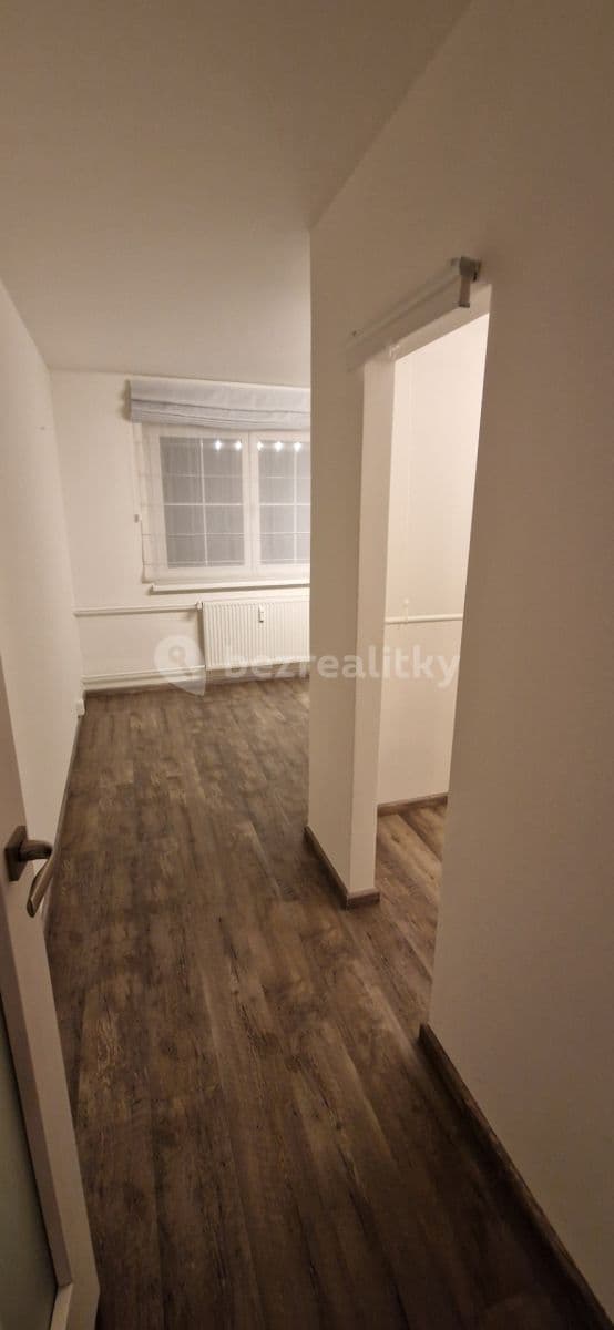 Prenájom bytu 2-izbový 42 m², Braniborská, Milovice, Středočeský kraj Prenájom bytu 2-izbový 42 m², Braniborská, Milovice, Středočeský kraj