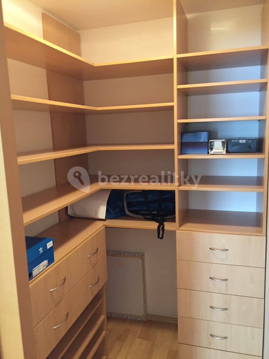 Prenájom bytu 2-izbový 50 m², Nuselská, Praha, Praha Prenájom bytu 2-izbový 50 m², Nuselská, Praha, Praha