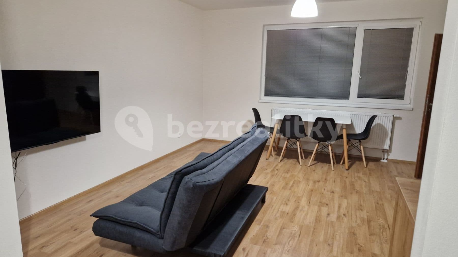 Prenájom bytu 2-izbový 59 m², Poděbradova, Plzeň, Plzeňský kraj Prenájom bytu 2-izbový 59 m², Poděbradova, Plzeň, Plzeňský kraj