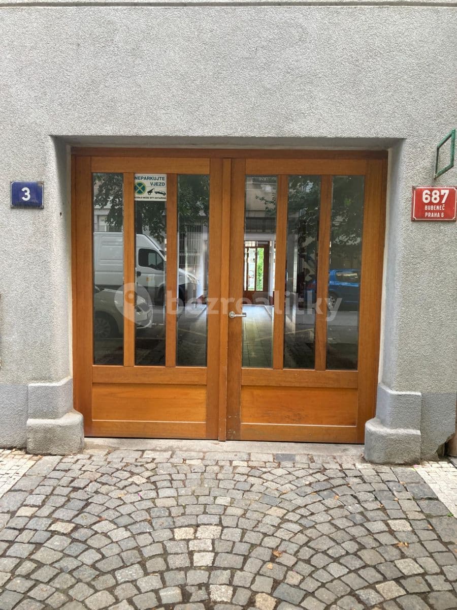 Prenájom garáže 21 m², Uralská, Praha, Praha Prenájom garáže 21 m², Uralská, Praha, Praha