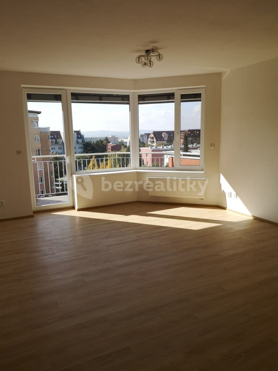 Prenájom bytu 3-izbový 73 m², Bělohorská, Brno, Jihomoravský kraj Prenájom bytu 3-izbový 73 m², Bělohorská, Brno, Jihomoravský kraj