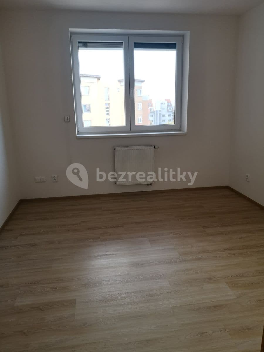Prenájom bytu 3-izbový 73 m², Bělohorská, Brno, Jihomoravský kraj Prenájom bytu 3-izbový 73 m², Bělohorská, Brno, Jihomoravský kraj