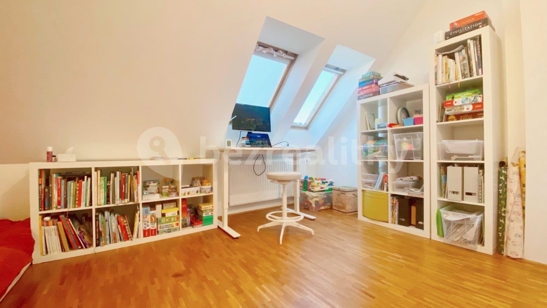 Prenájom bytu 3-izbový 82 m², Buchovcova, Praha, Praha Prenájom bytu 3-izbový 82 m², Buchovcova, Praha, Praha