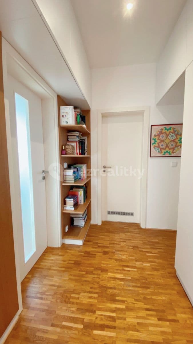 Prenájom bytu 3-izbový 82 m², Buchovcova, Praha, Praha Prenájom bytu 3-izbový 82 m², Buchovcova, Praha, Praha