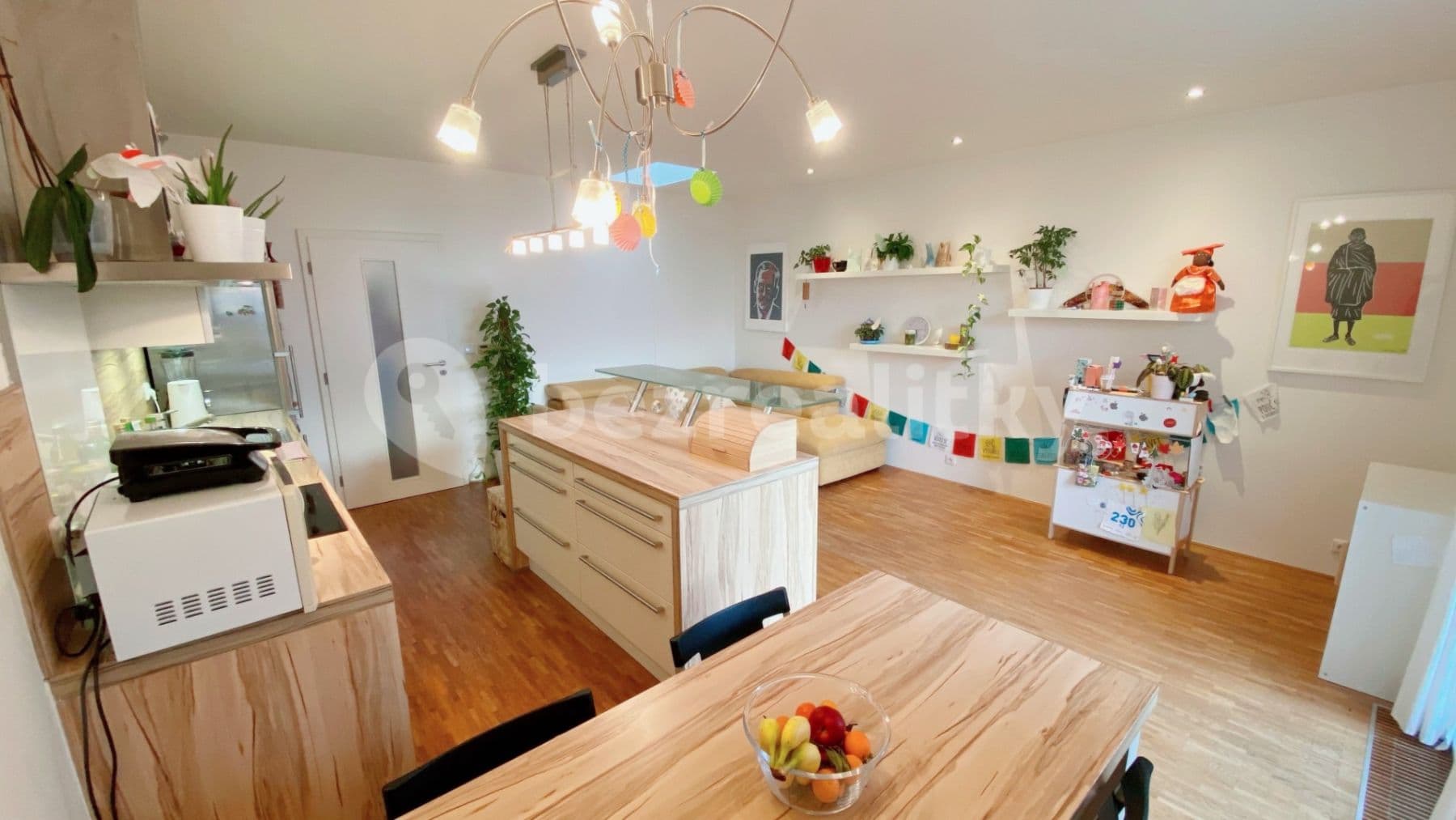 Prenájom bytu 3-izbový 82 m², Buchovcova, Praha, Praha Prenájom bytu 3-izbový 82 m², Buchovcova, Praha, Praha