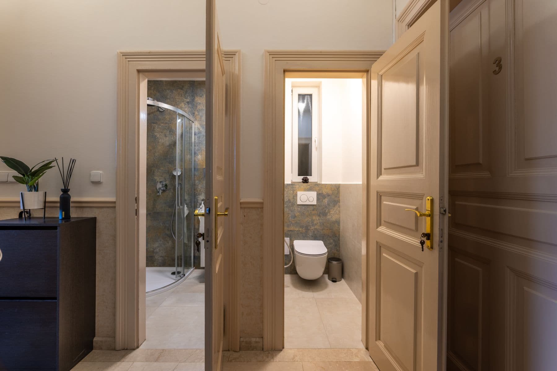 Prenájom bytu 160 m², Ruská, Praha, Praha Prenájom bytu 160 m², Ruská, Praha, Praha