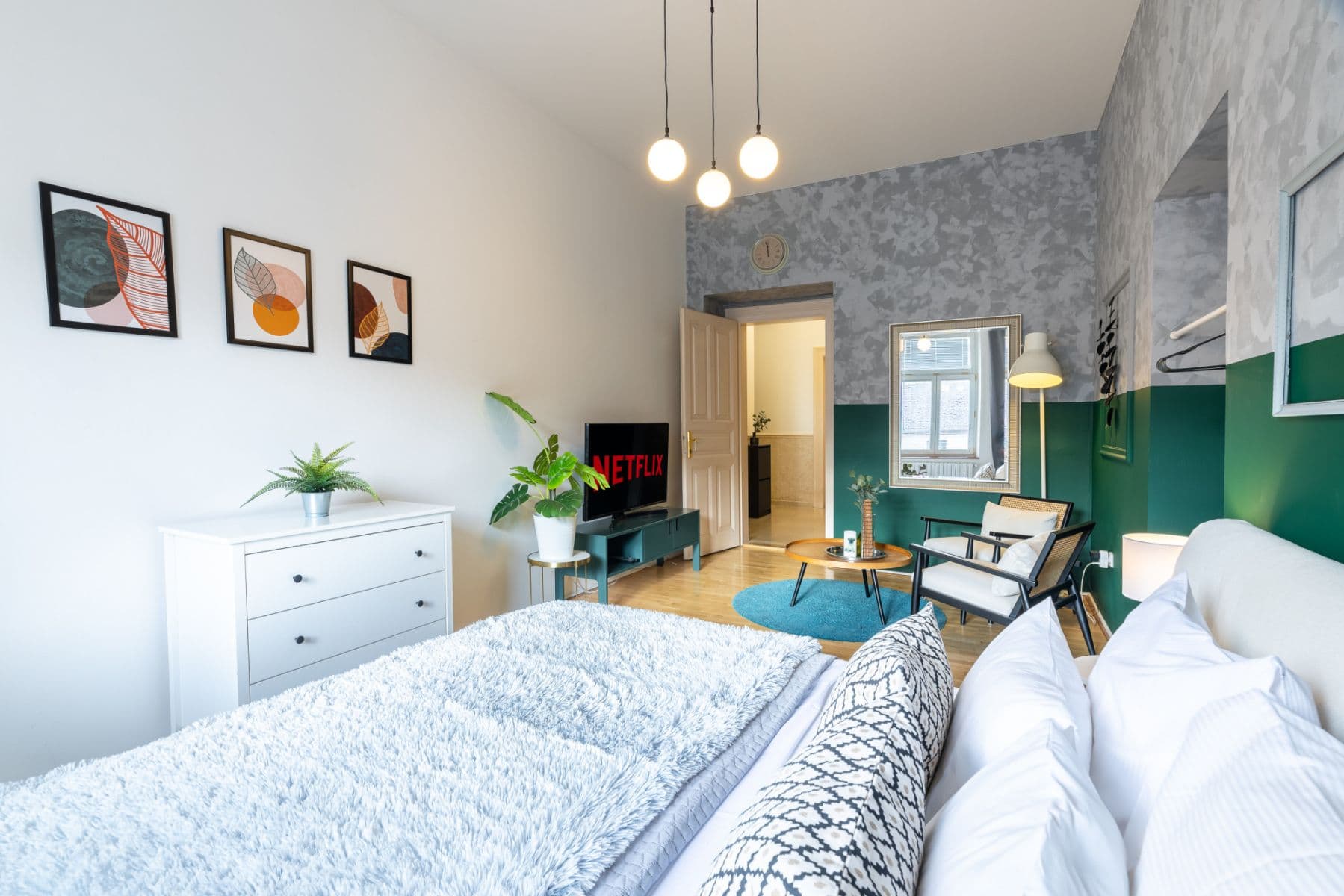 Prenájom bytu 160 m², Ruská, Praha, Praha Prenájom bytu 160 m², Ruská, Praha, Praha