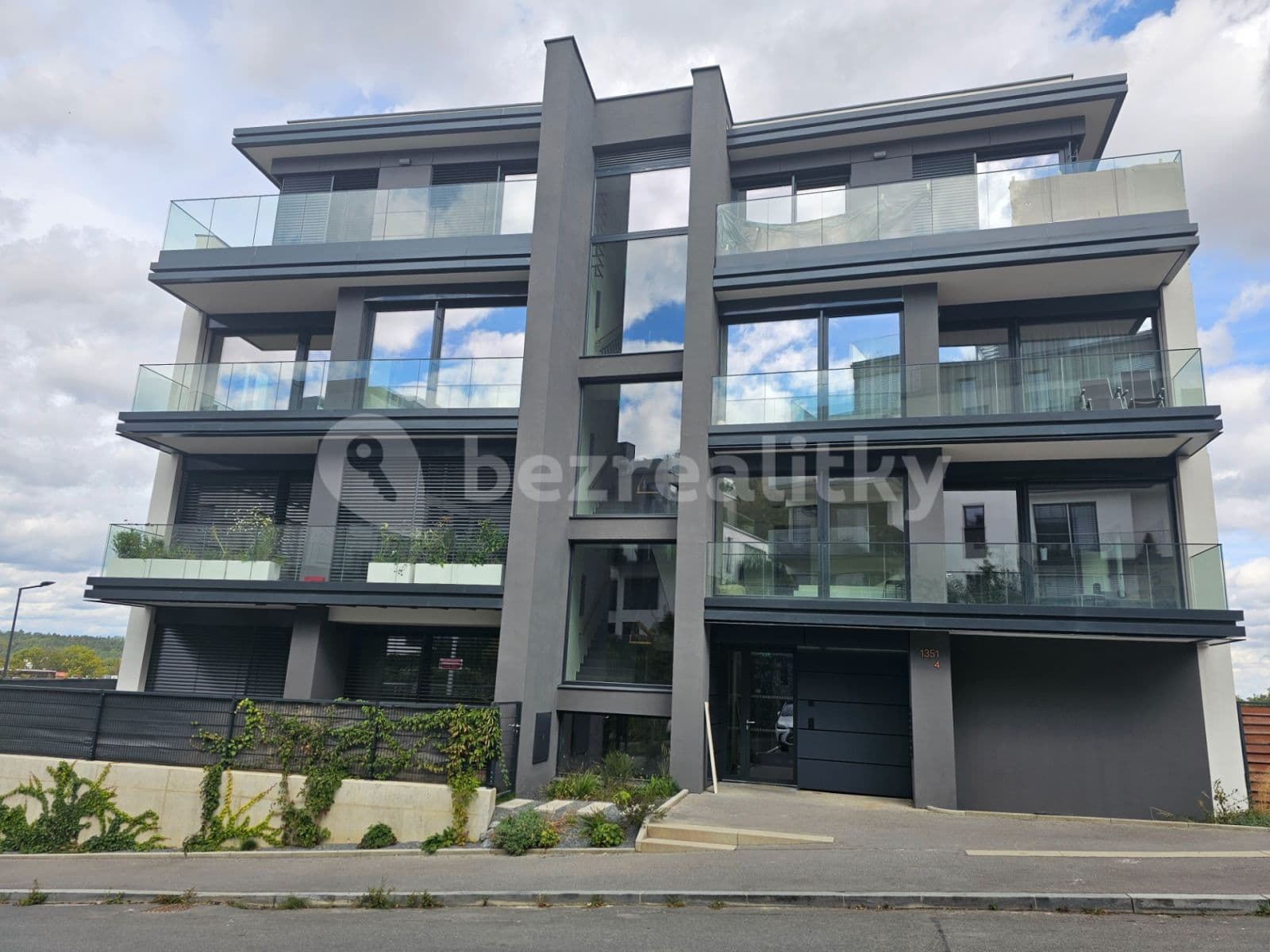 Prenájom bytu 2-izbový 53 m², Lerausova, Praha, Praha Prenájom bytu 2-izbový 53 m², Lerausova, Praha, Praha