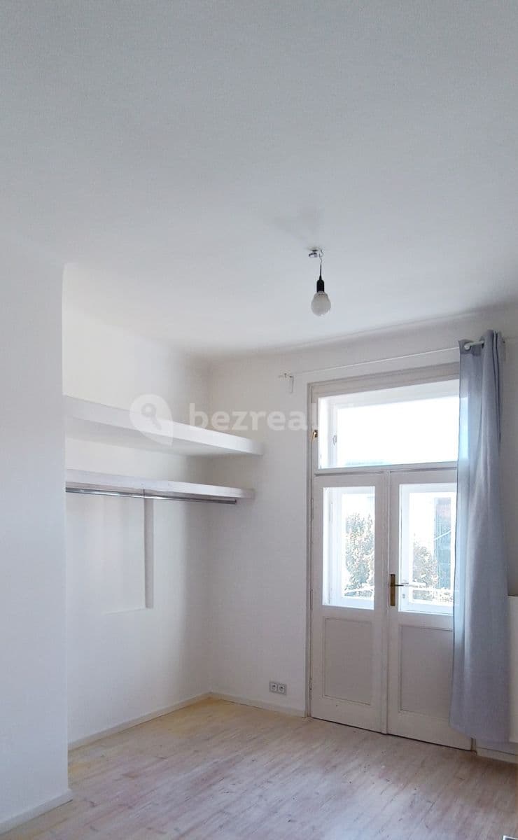 Prenájom bytu 2-izbový 47 m², Fibichova, Praha, Praha Prenájom bytu 2-izbový 47 m², Fibichova, Praha, Praha