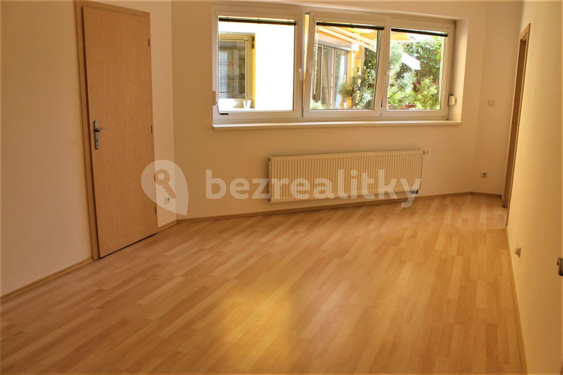 Prenájom bytu 2-izbový 81 m², Na Harfě, Praha, Praha Prenájom bytu 2-izbový 81 m², Na Harfě, Praha, Praha
