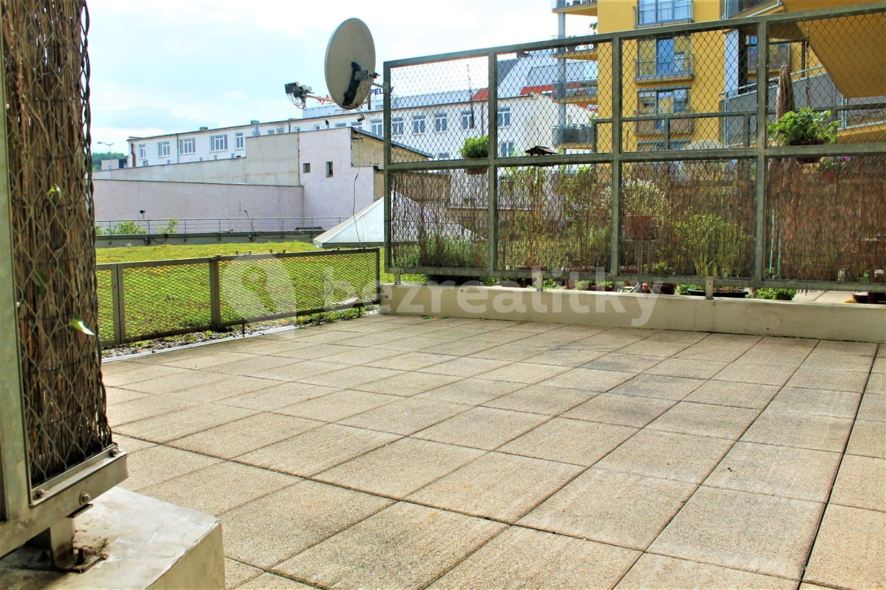 Prenájom bytu 2-izbový 81 m², Na Harfě, Praha, Praha Prenájom bytu 2-izbový 81 m², Na Harfě, Praha, Praha