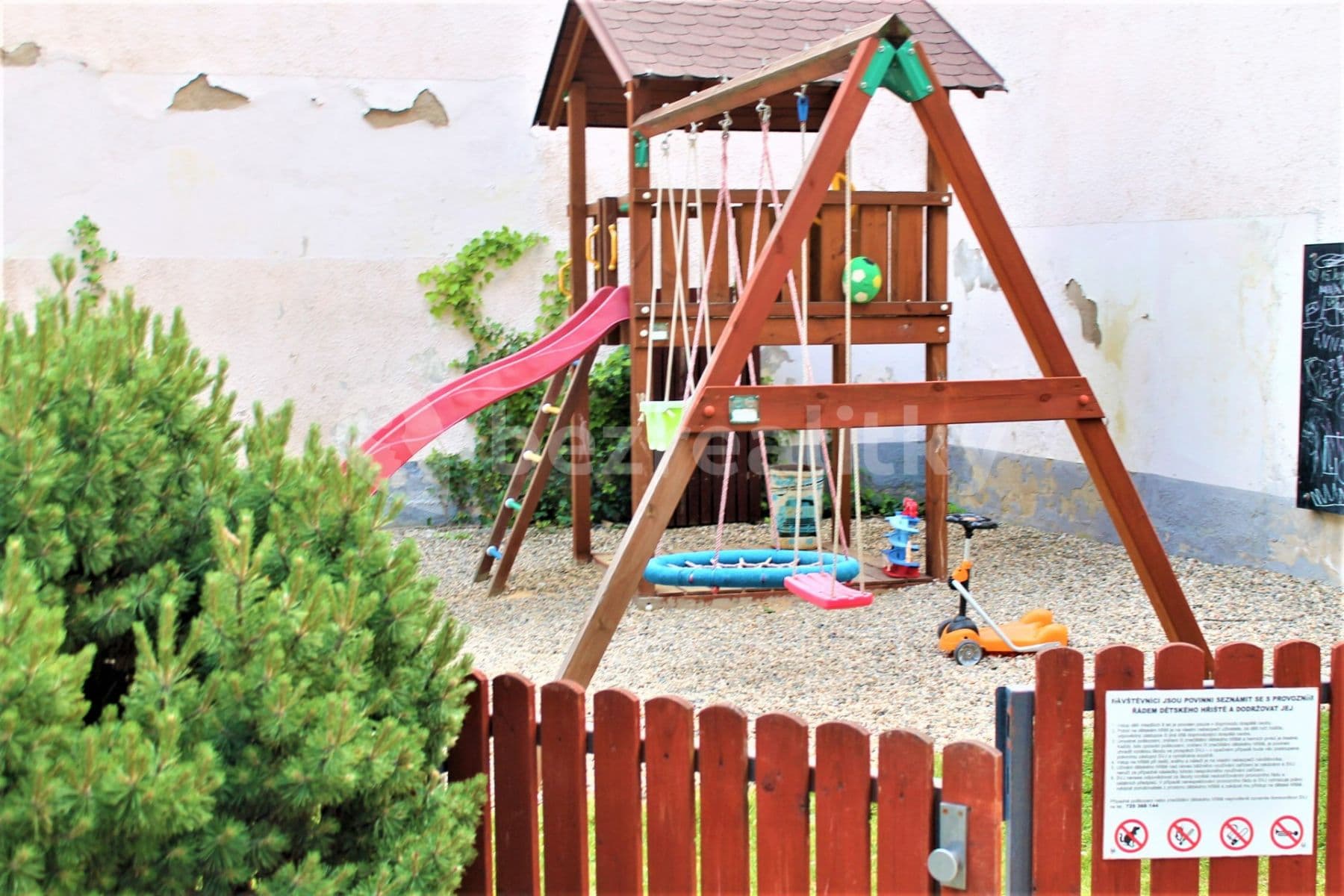 Prenájom bytu 2-izbový 81 m², Na Harfě, Praha, Praha Prenájom bytu 2-izbový 81 m², Na Harfě, Praha, Praha