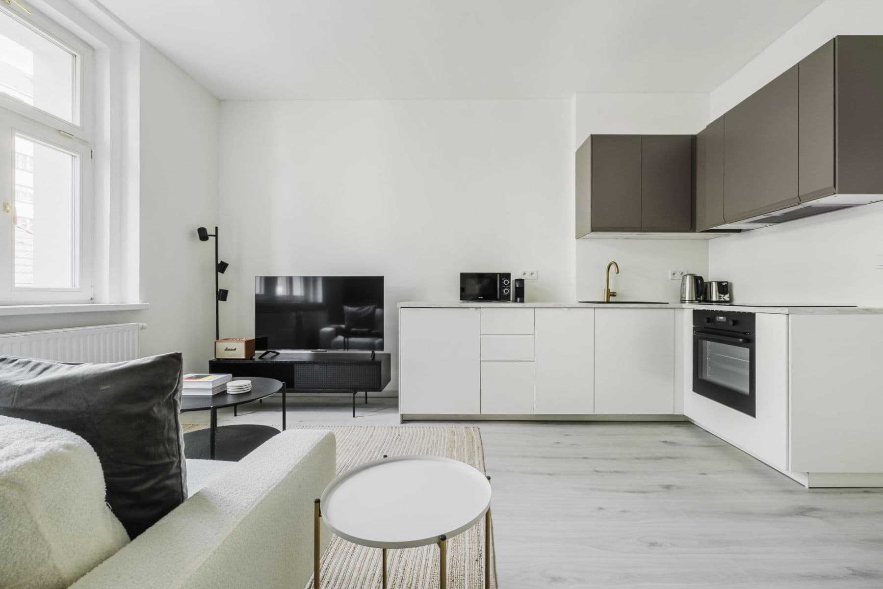 Prenájom bytu 50 m², Rostovská, Praha, Praha Prenájom bytu 50 m², Rostovská, Praha, Praha