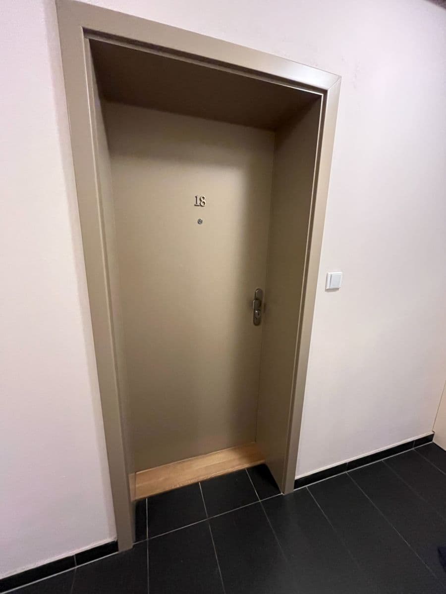 Prenájom bytu 1-izbový 37 m², Sudova, Plzeň, Plzeňský kraj Prenájom bytu 1-izbový 37 m², Sudova, Plzeň, Plzeňský kraj