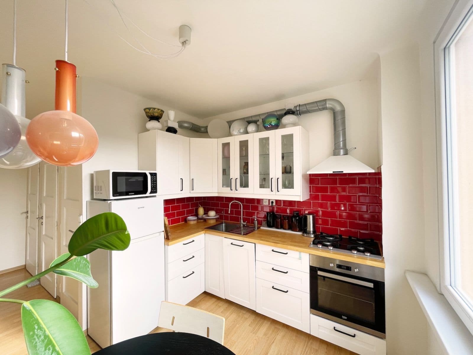 Prenájom bytu 2-izbový 60 m², Jakutská, Praha, Praha Prenájom bytu 2-izbový 60 m², Jakutská, Praha, Praha