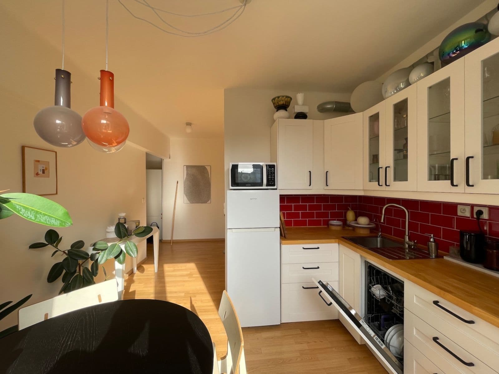 Prenájom bytu 2-izbový 60 m², Jakutská, Praha, Praha Prenájom bytu 2-izbový 60 m², Jakutská, Praha, Praha