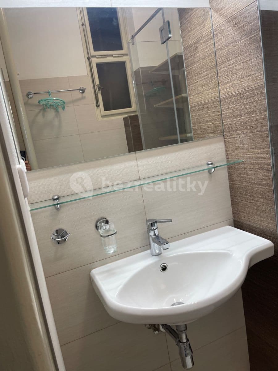 Prenájom bytu 1-izbový 36 m², Milady Horákové, Praha, Praha Prenájom bytu 1-izbový 36 m², Milady Horákové, Praha, Praha