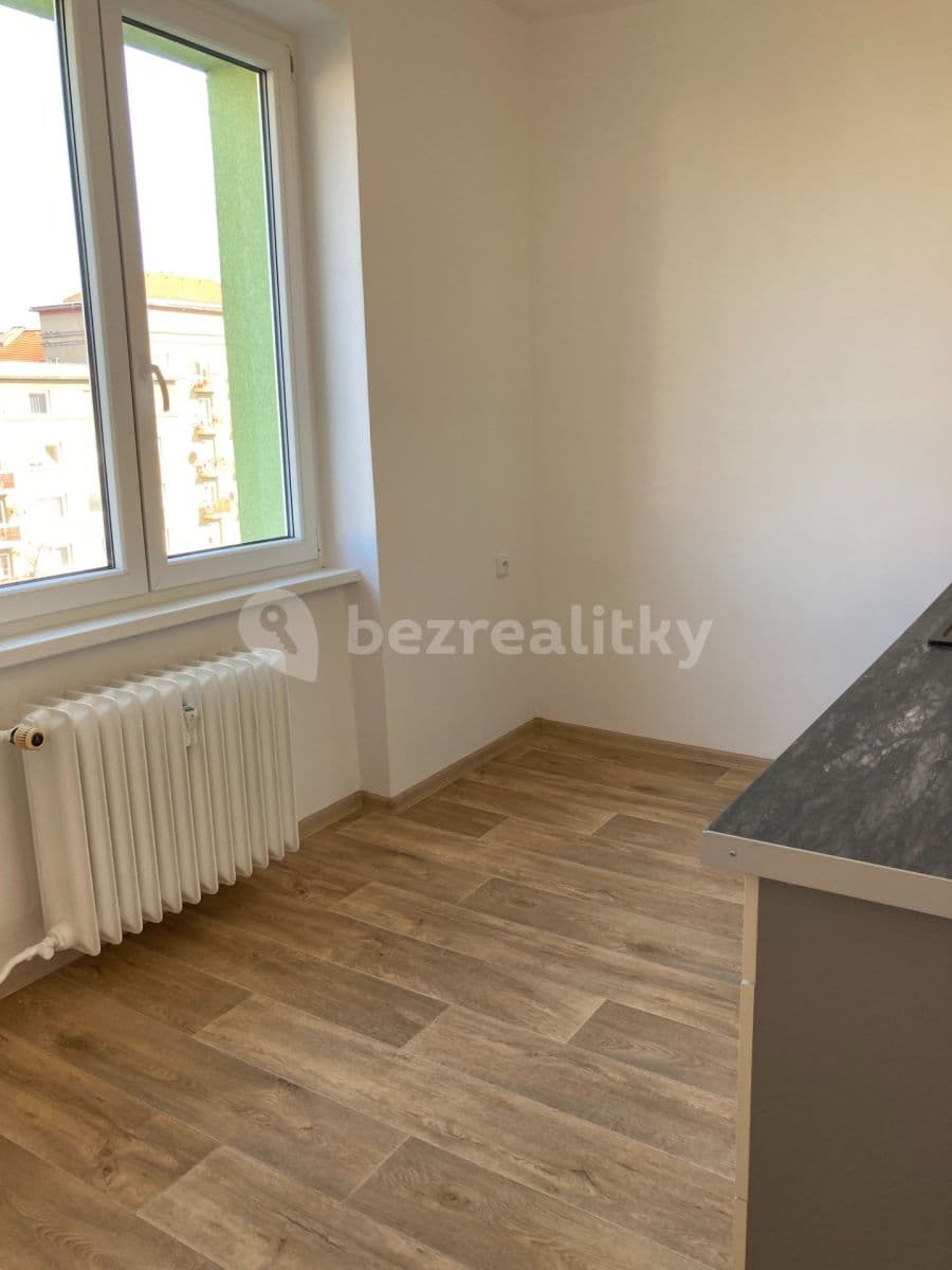 Prenájom bytu 2-izbový 52 m², Josefa Skupy, Most, Ústecký kraj Prenájom bytu 2-izbový 52 m², Josefa Skupy, Most, Ústecký kraj