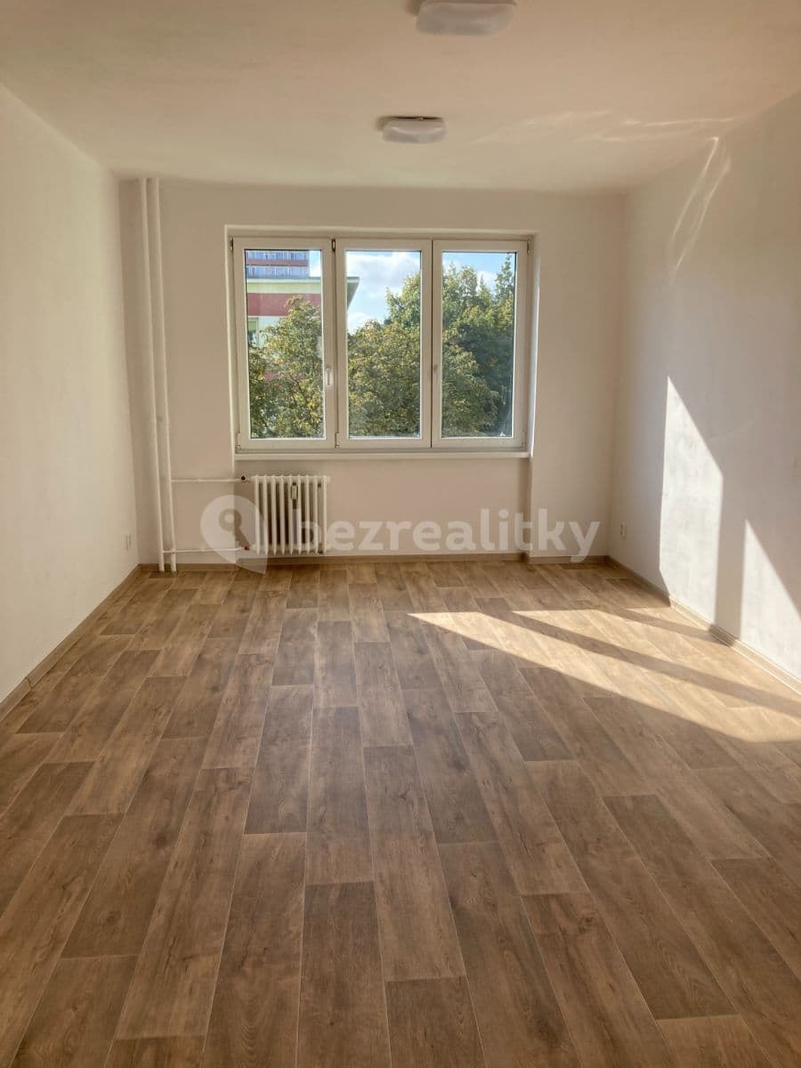 Prenájom bytu 2-izbový 52 m², Josefa Skupy, Most, Ústecký kraj Prenájom bytu 2-izbový 52 m², Josefa Skupy, Most, Ústecký kraj