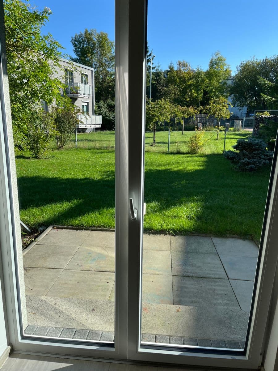 Prenájom bytu 2-izbový 59 m², Lačnovská, Praha, Praha Prenájom bytu 2-izbový 59 m², Lačnovská, Praha, Praha