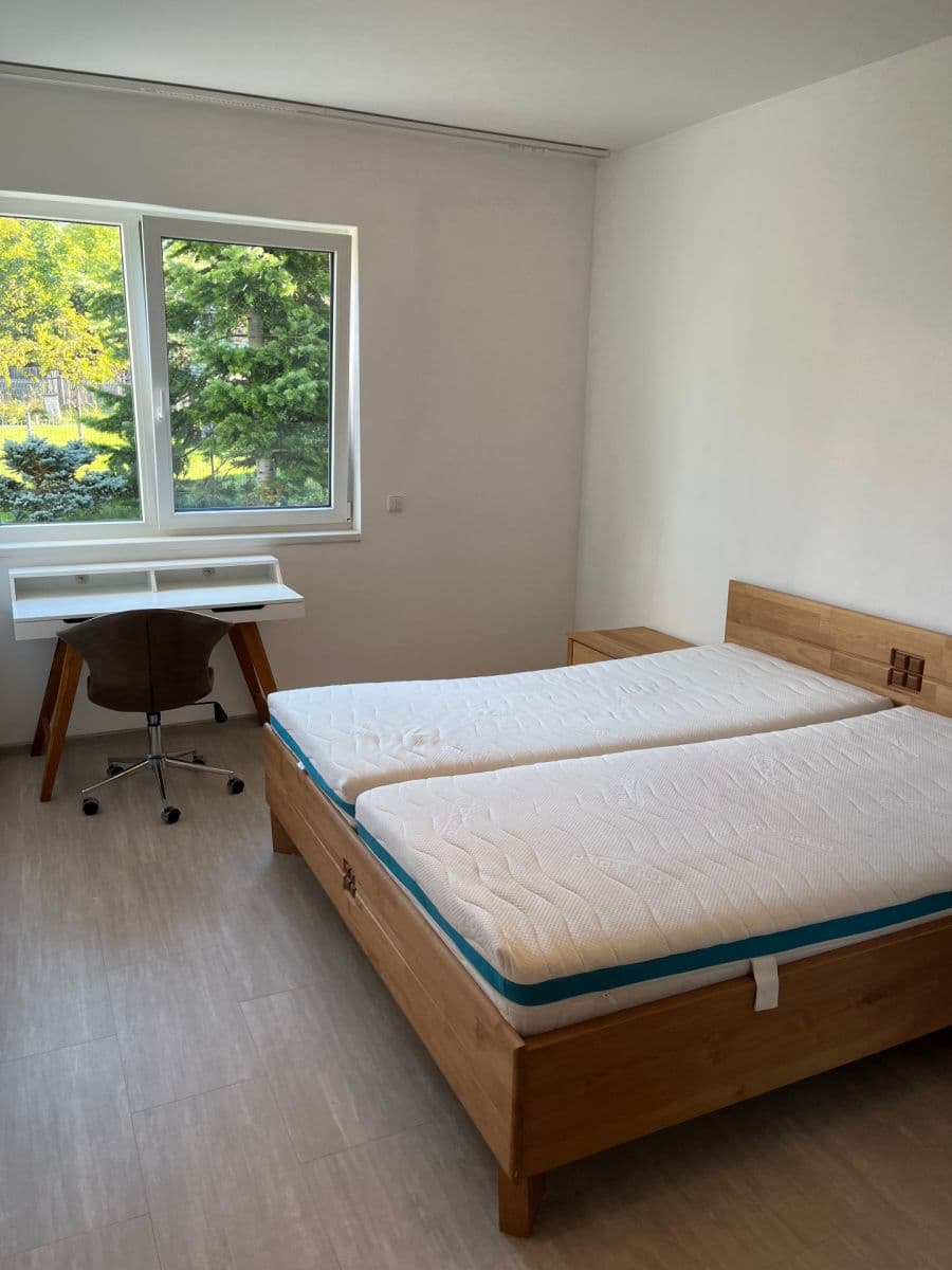 Prenájom bytu 2-izbový 59 m², Lačnovská, Praha, Praha Prenájom bytu 2-izbový 59 m², Lačnovská, Praha, Praha