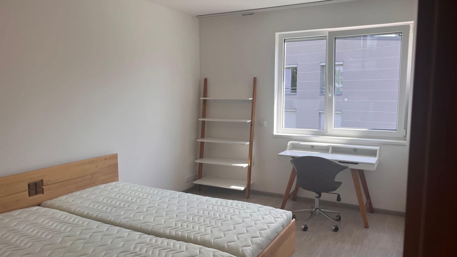 Prenájom bytu 2-izbový 59 m², Lačnovská, Praha, Praha Prenájom bytu 2-izbový 59 m², Lačnovská, Praha, Praha