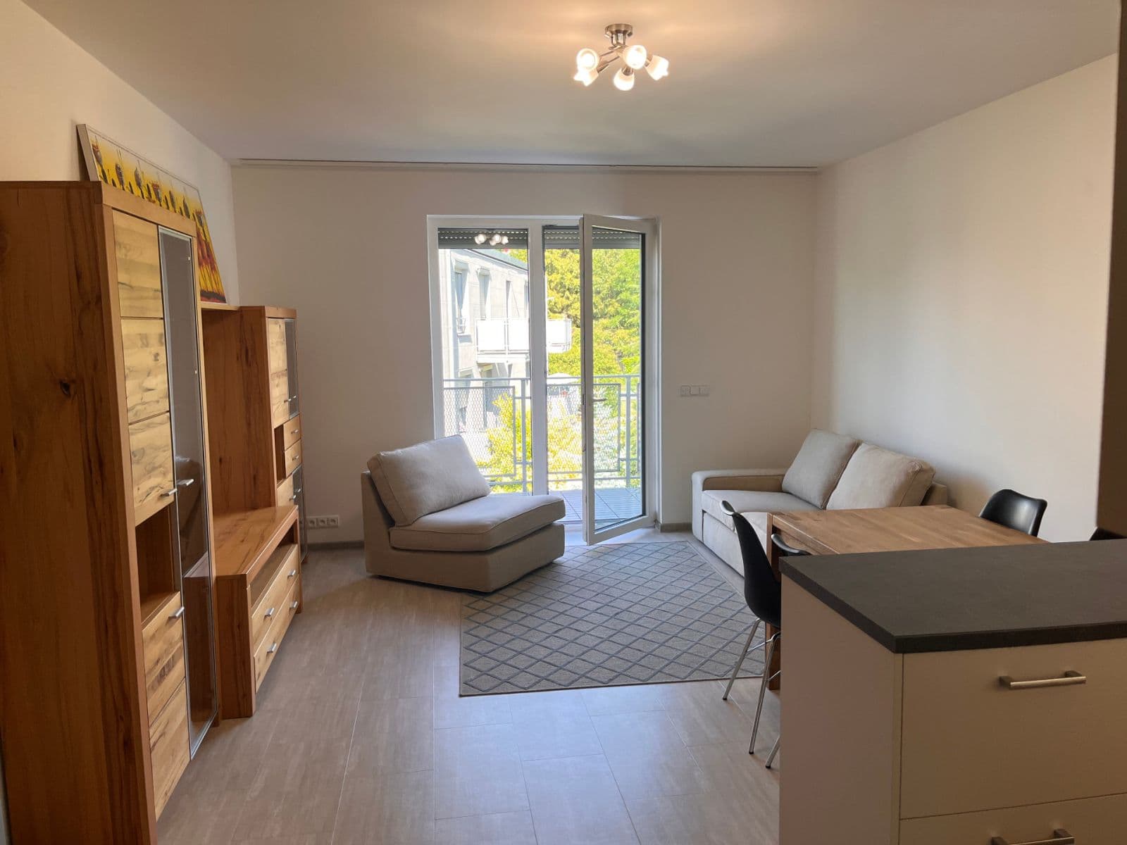 Prenájom bytu 2-izbový 59 m², Lačnovská, Praha, Praha Prenájom bytu 2-izbový 59 m², Lačnovská, Praha, Praha