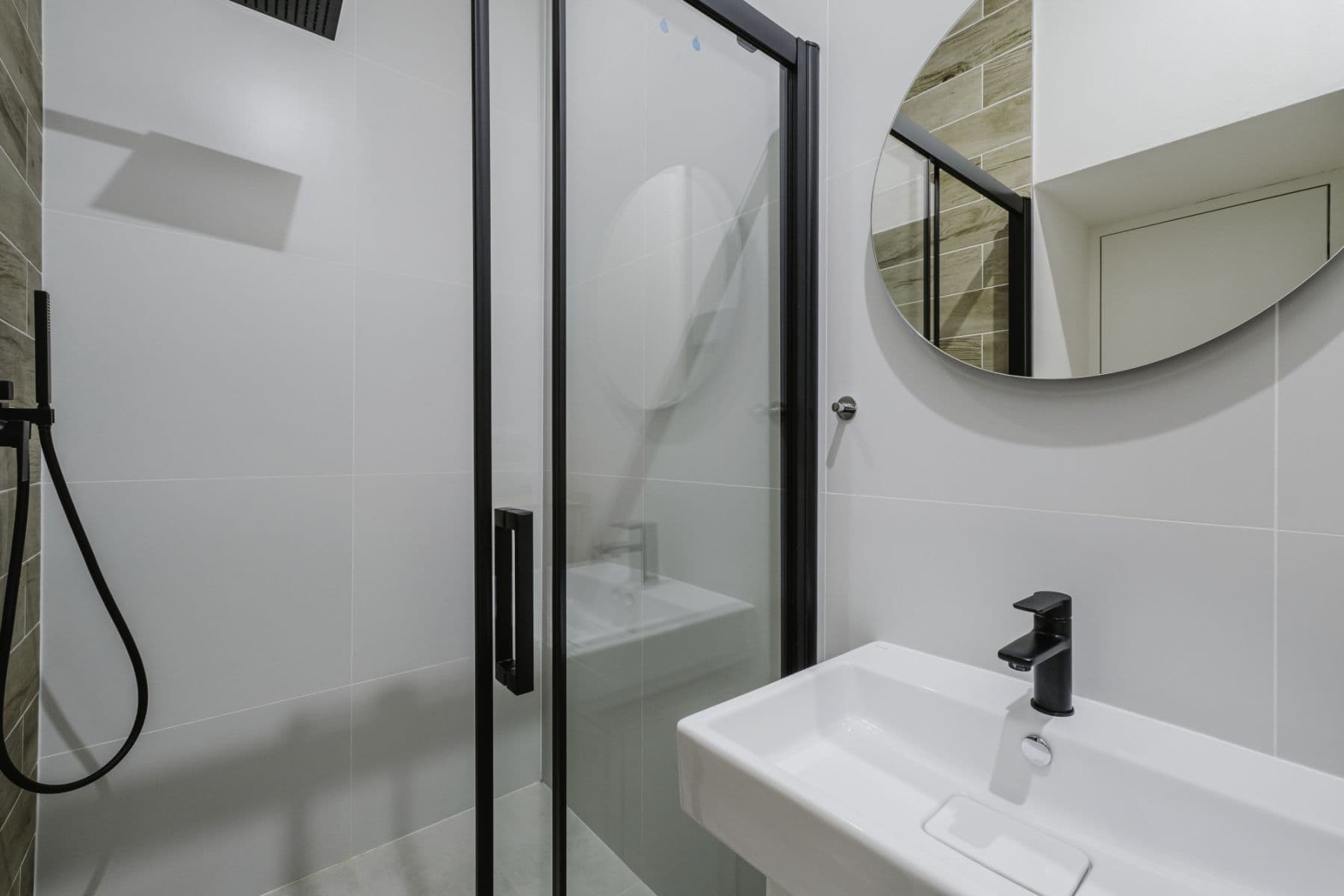 Prenájom bytu 47 m², Pisecka, Praha, Praha Prenájom bytu 47 m², Pisecka, Praha, Praha