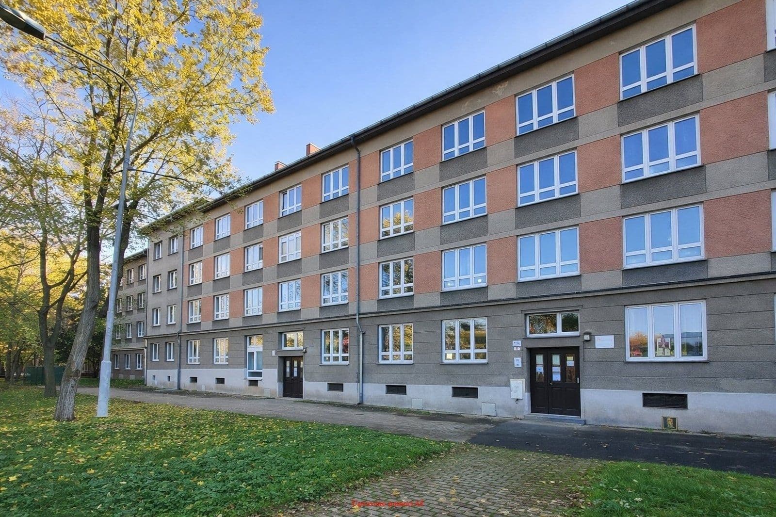 Prenájom bytu 3-izbový 75 m², Dvořákova, Karviná, Moravskoslezský kraj Prenájom bytu 3-izbový 75 m², Dvořákova, Karviná, Moravskoslezský kraj