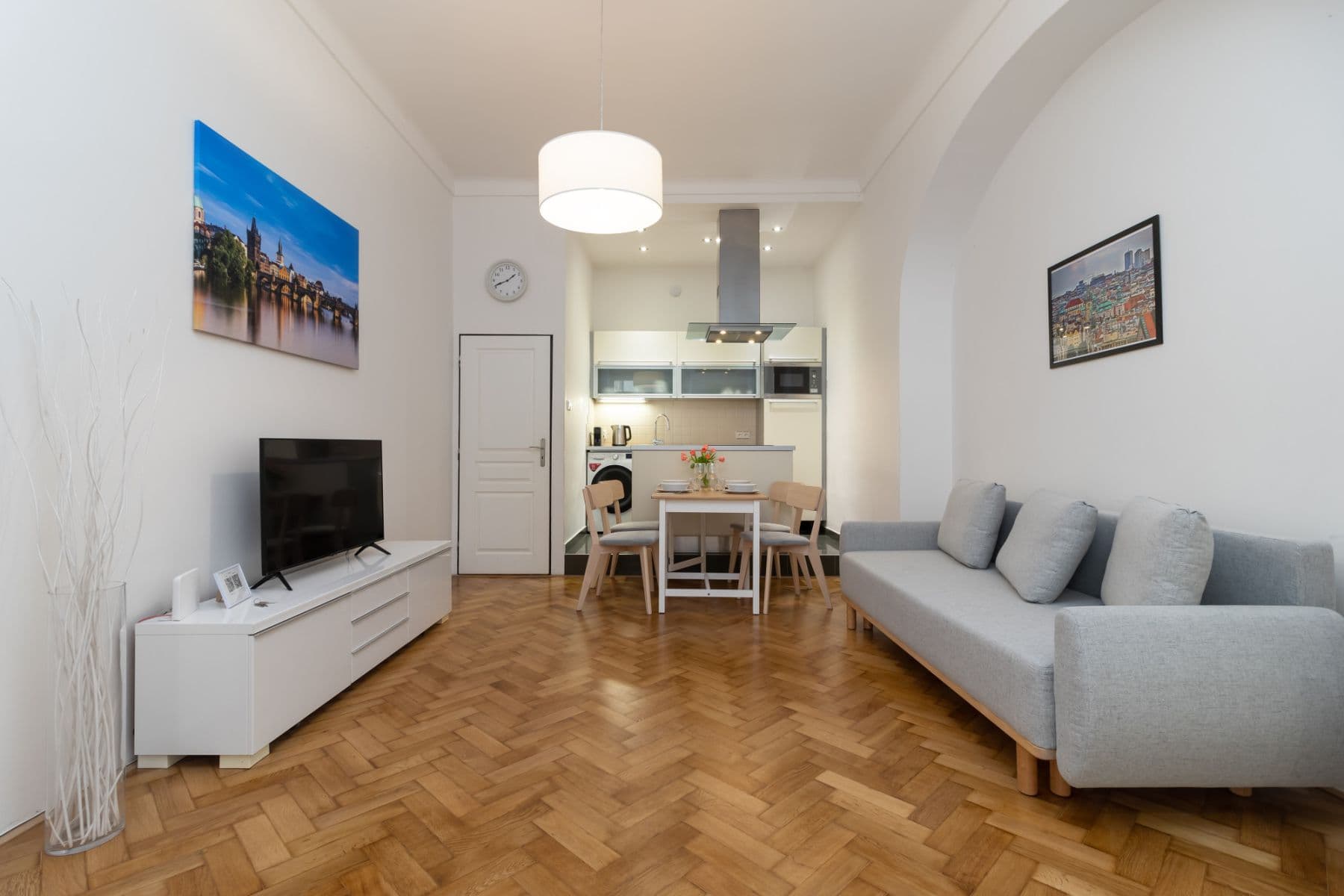 Prenájom bytu 55 m², Karlova, Praha, Praha Prenájom bytu 55 m², Karlova, Praha, Praha