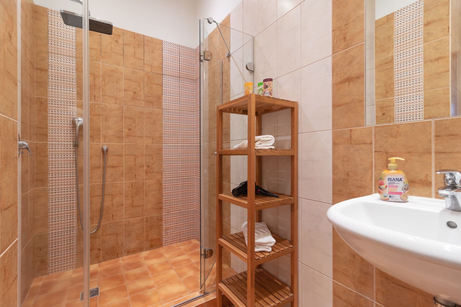 Prenájom bytu 55 m², Karlova, Praha, Praha Prenájom bytu 55 m², Karlova, Praha, Praha