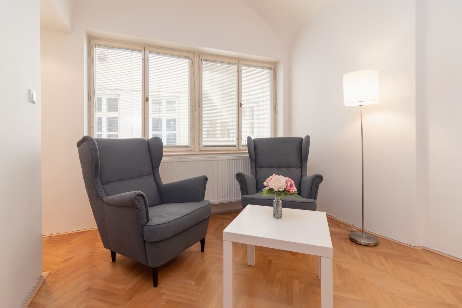 Prenájom bytu 55 m², Karlova, Praha, Praha Prenájom bytu 55 m², Karlova, Praha, Praha