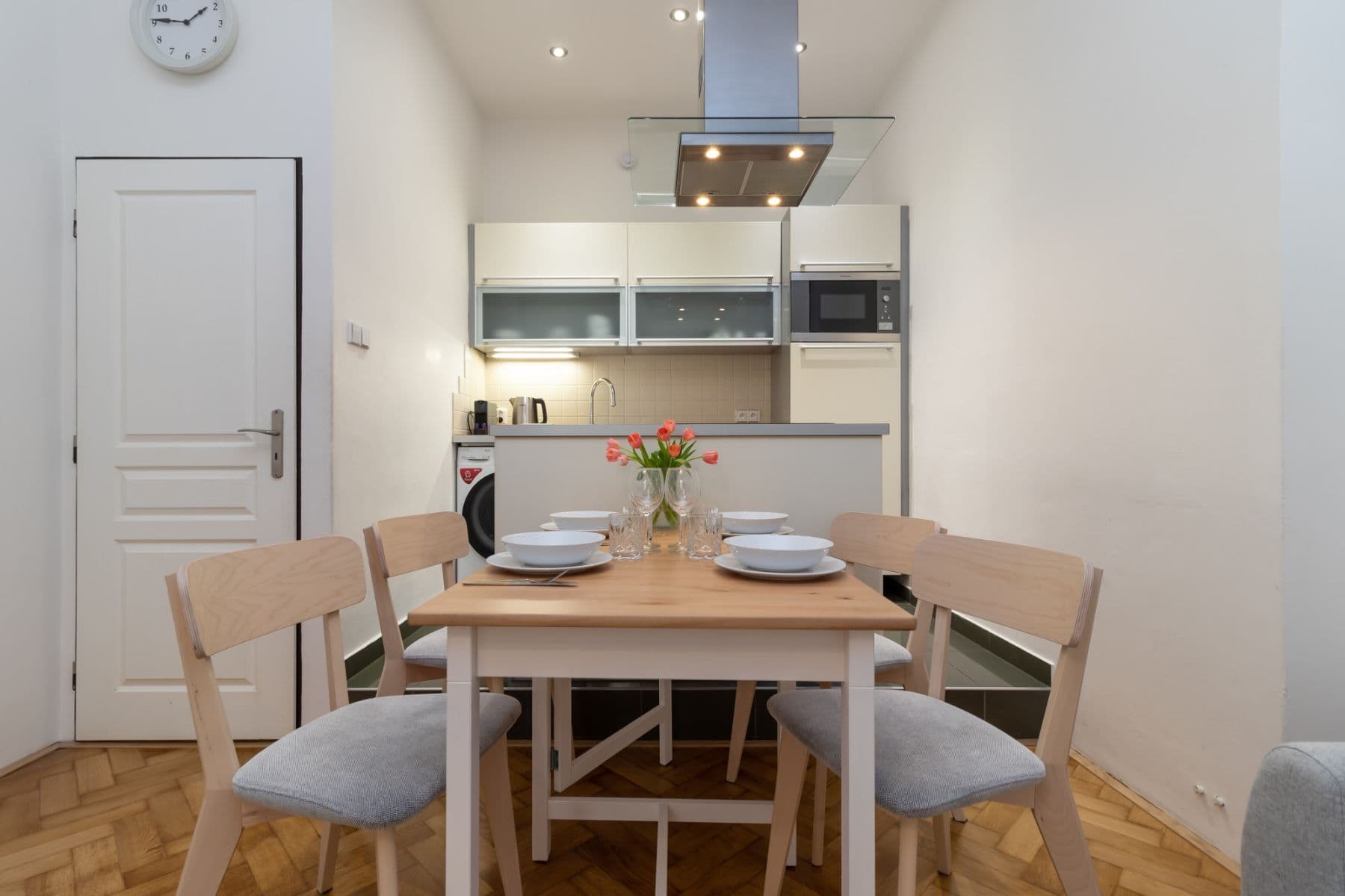 Prenájom bytu 55 m², Karlova, Praha, Praha Prenájom bytu 55 m², Karlova, Praha, Praha