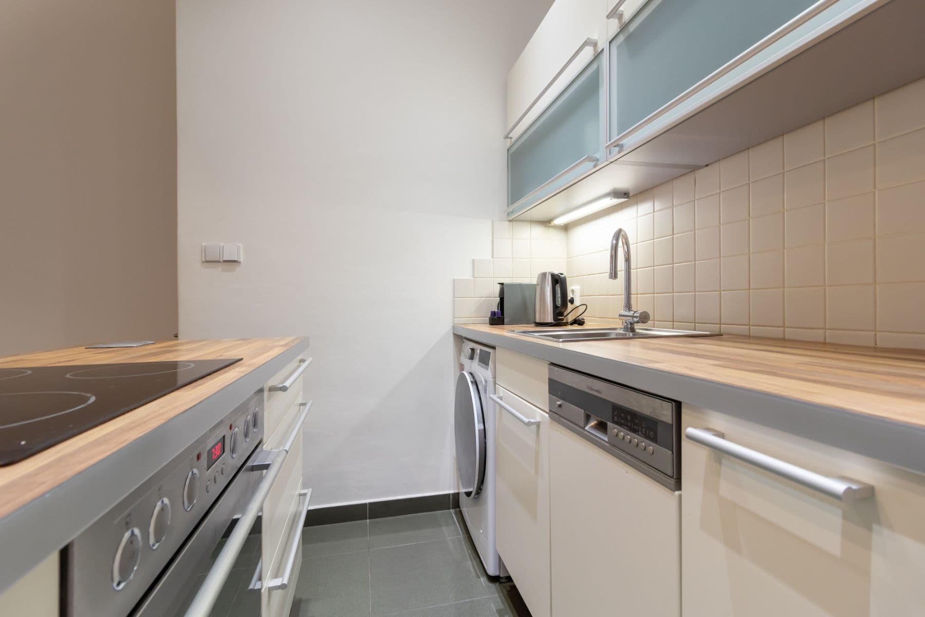 Prenájom bytu 55 m², Karlova, Praha, Praha Prenájom bytu 55 m², Karlova, Praha, Praha