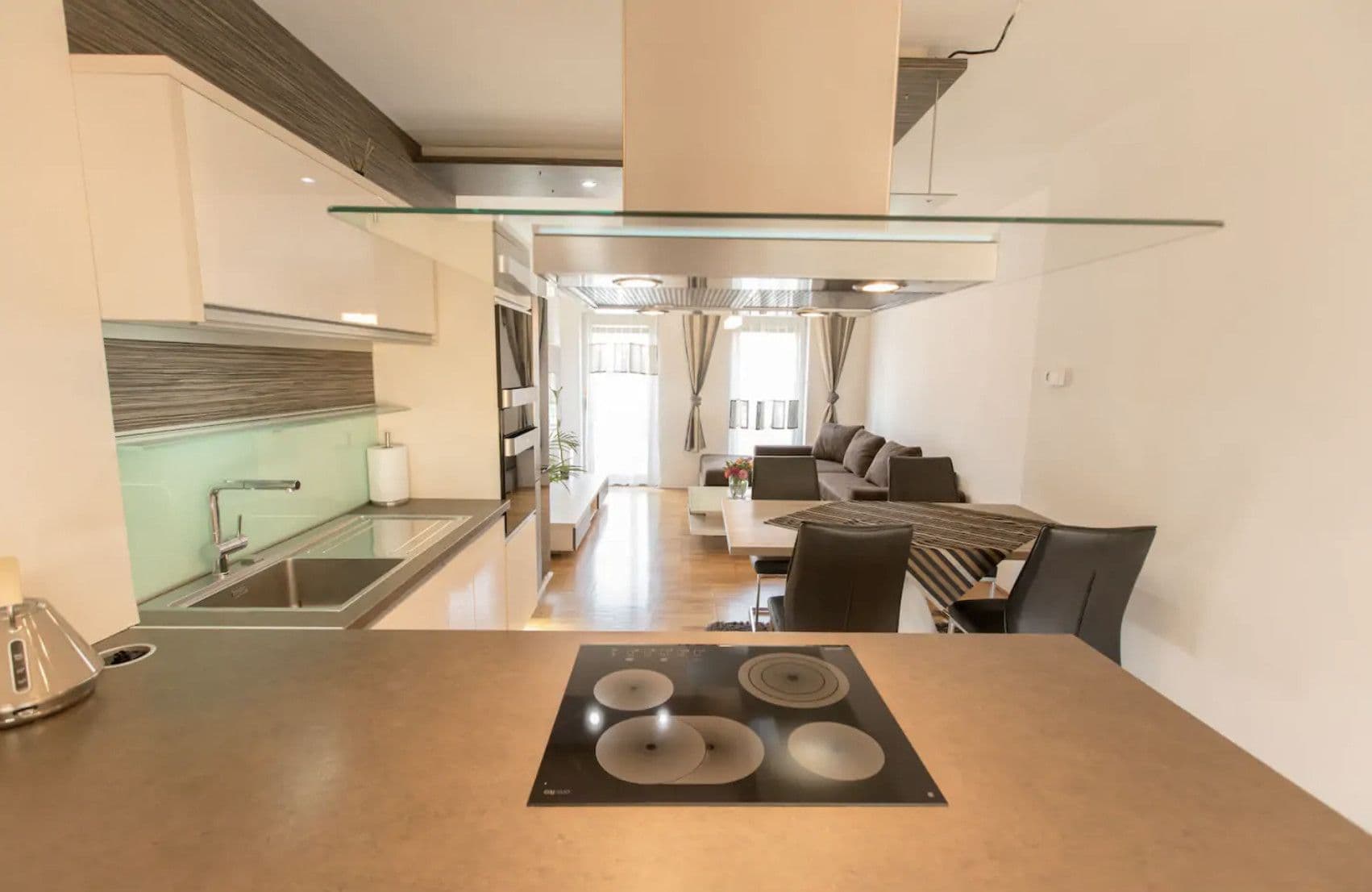 Prenájom bytu 70 m², Prokopova, Praha, Praha Prenájom bytu 70 m², Prokopova, Praha, Praha