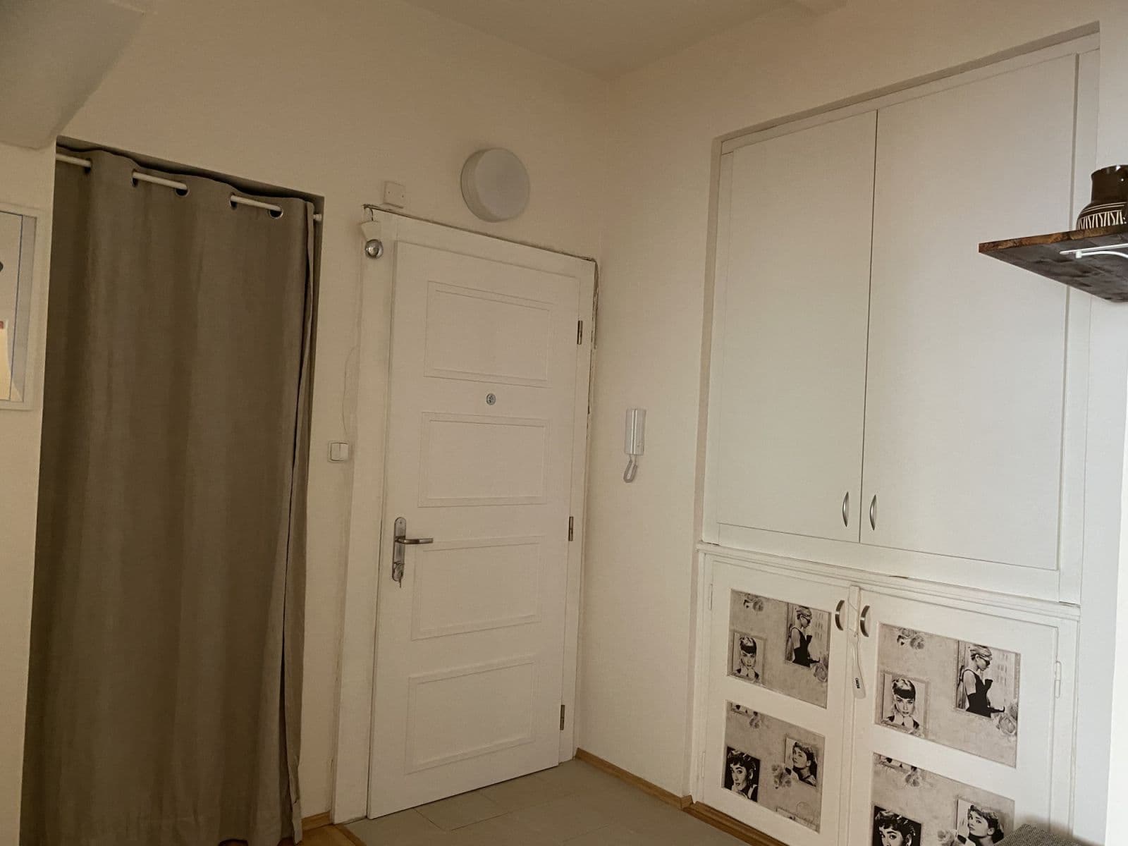 Prenájom bytu 46 m², Rejskova, Praha, Praha Prenájom bytu 46 m², Rejskova, Praha, Praha