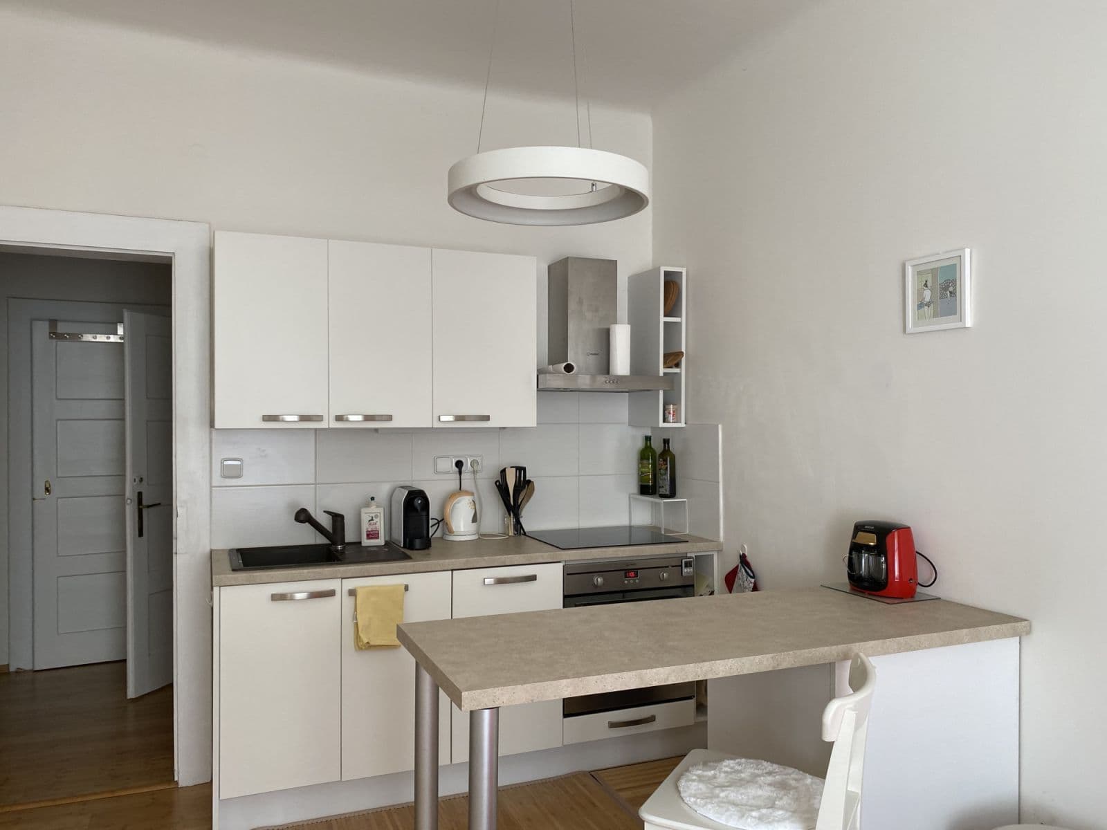 Prenájom bytu 46 m², Rejskova, Praha, Praha Prenájom bytu 46 m², Rejskova, Praha, Praha