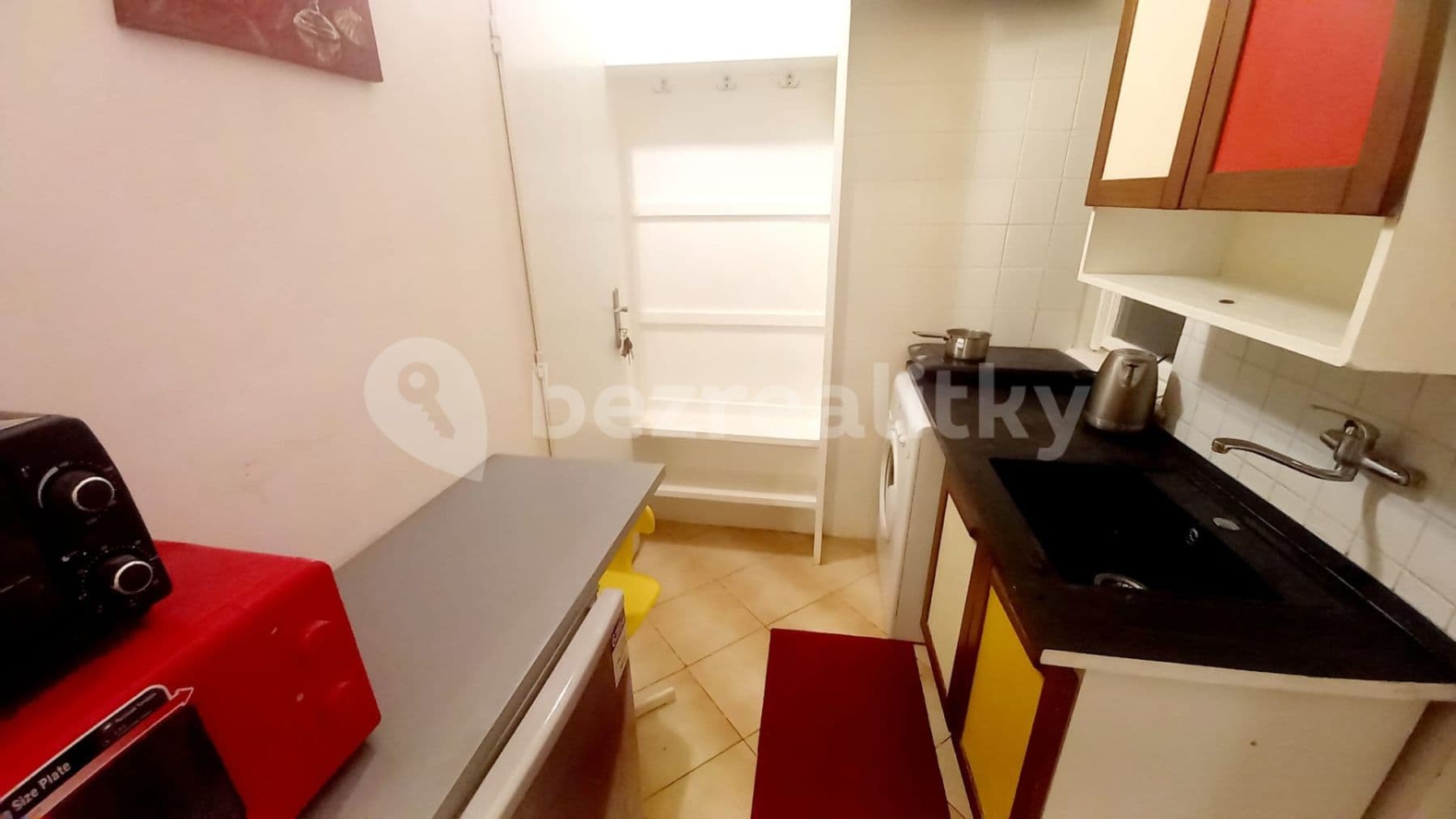 Prenájom bytu 1-izbový 35 m², Vodičkova, Praha, Praha Prenájom bytu 1-izbový 35 m², Vodičkova, Praha, Praha