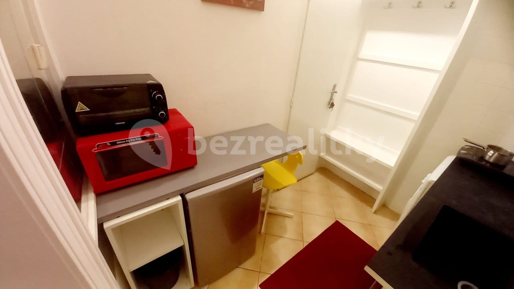 Prenájom bytu 1-izbový 35 m², Vodičkova, Praha, Praha Prenájom bytu 1-izbový 35 m², Vodičkova, Praha, Praha