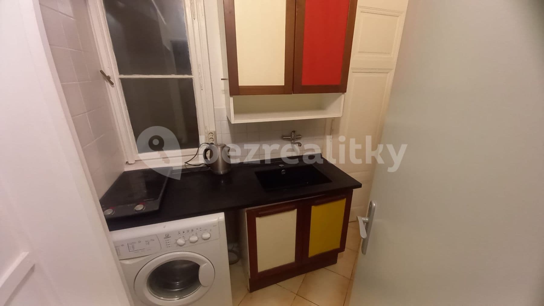 Prenájom bytu 1-izbový 35 m², Vodičkova, Praha, Praha Prenájom bytu 1-izbový 35 m², Vodičkova, Praha, Praha